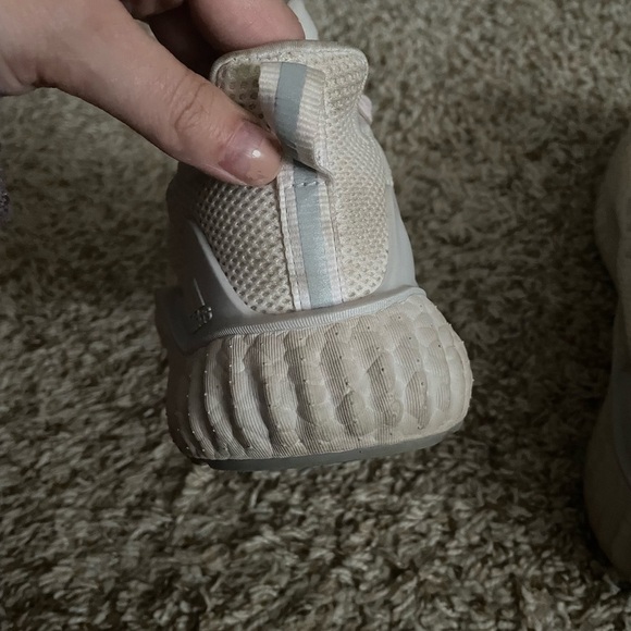 Adidas AlphaBoost in Orchid Tint Size 7.5 - Picture 9 of 14